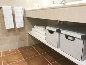 Baño Marbella Alquiler 7.jpg